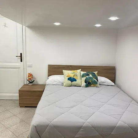 Robin 2 Apartment Rome