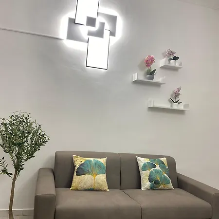 アパート Robin 2 *